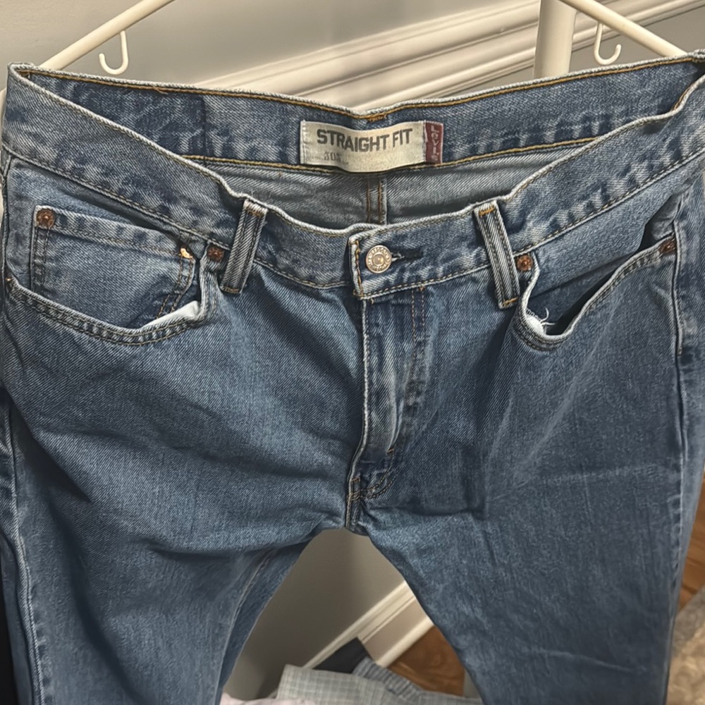 Levi's Classic Straight Fit Denim Jeans